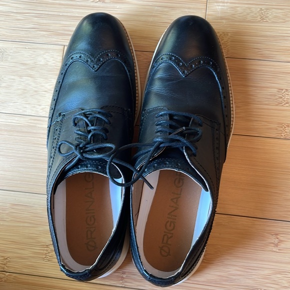 Cole Haan Men's Original Grand Shortwing Oxford Shoe, Black/White, size 10 1/2 M - Picture 11 of 11